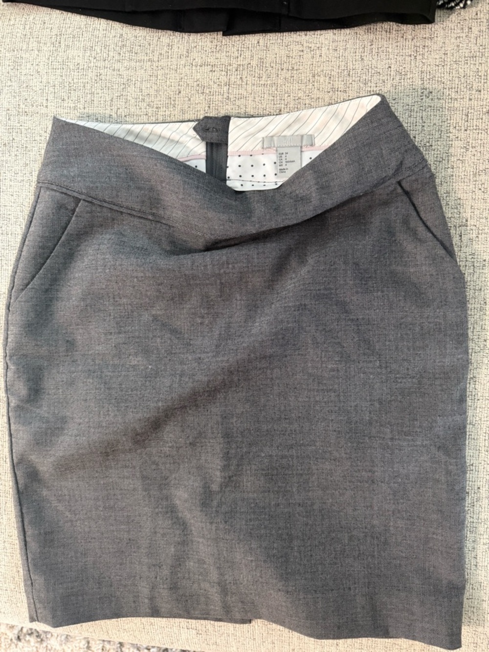H&M Charcoal Gray Pencil Skirt - Tailored Workwear